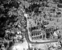 aerialviewofthetownofvireafterthebombingof6and7june1944_small.jpg