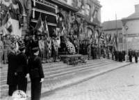 cherbourgcermonytohonourcivilianvictims14thofjuly1944_small.jpg