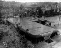 germancommunicationsbunkerplacechampdemars2_small.jpg