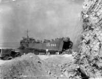 lst392unloadsatcherbourgaugustthe1st1944_small.jpg