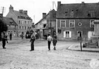 saintemariedumontvillagesquare_small.jpg